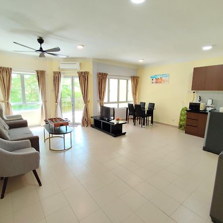 Jojo Homestay Tiara Residence Desaru Exteriér fotografie